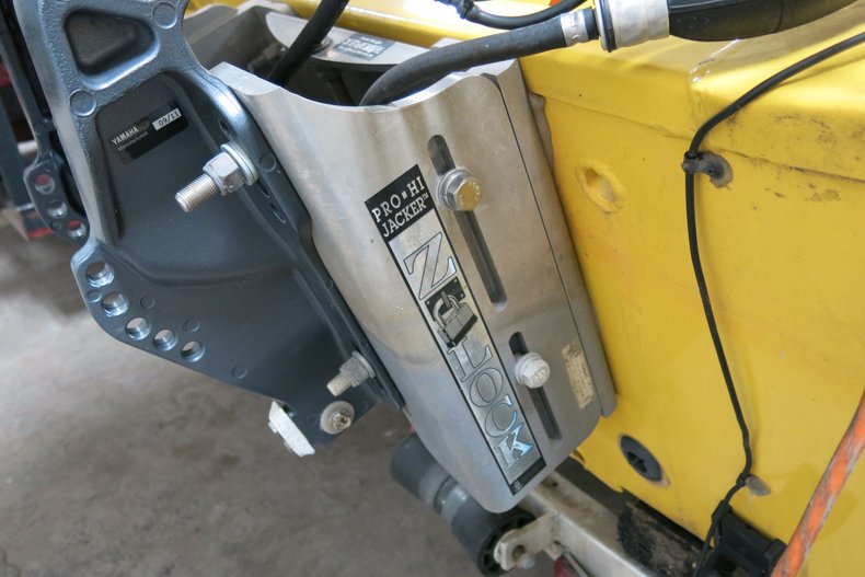 Aluma Weld Vehicle