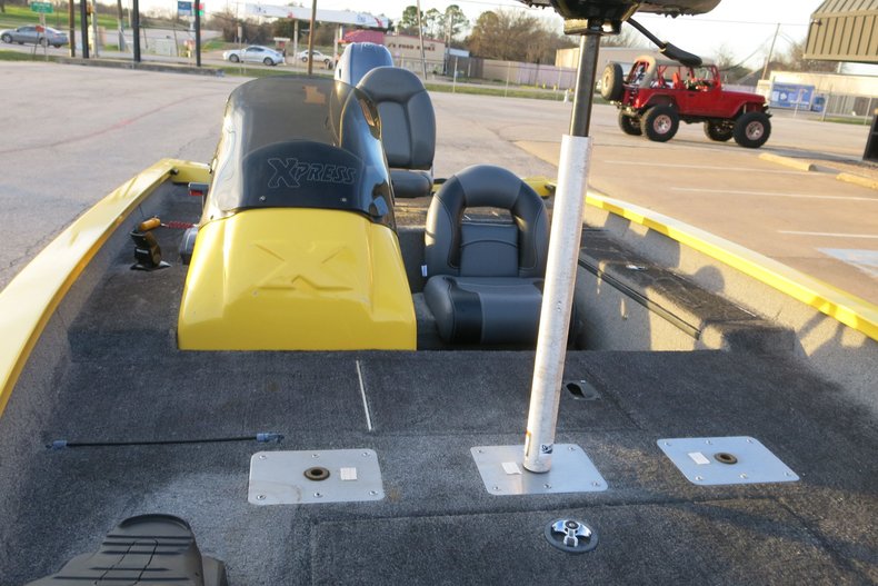 Aluma Weld Vehicle