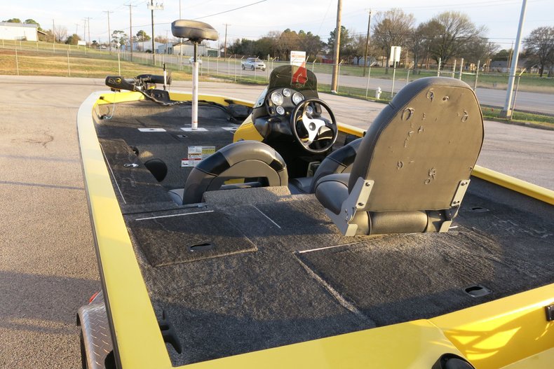 Aluma Weld Vehicle