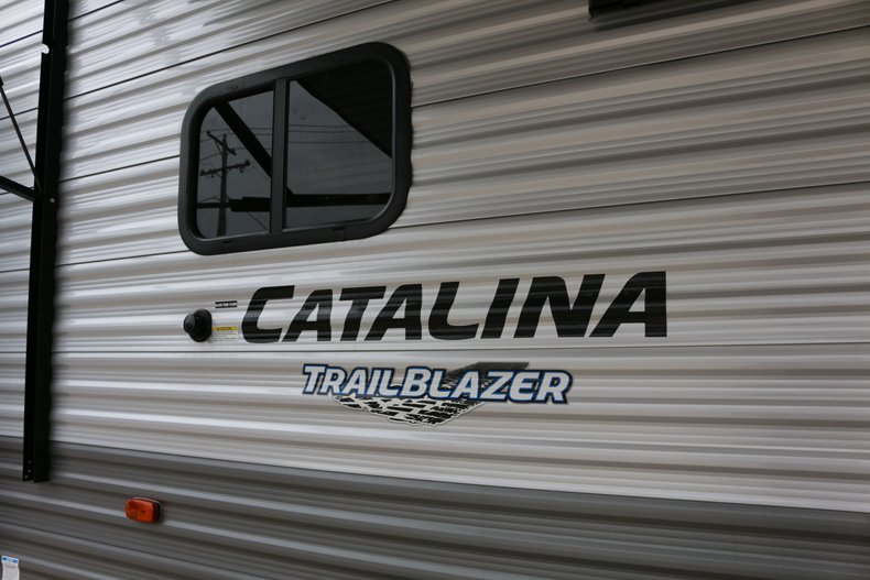 Coachman Catalina Vehicle