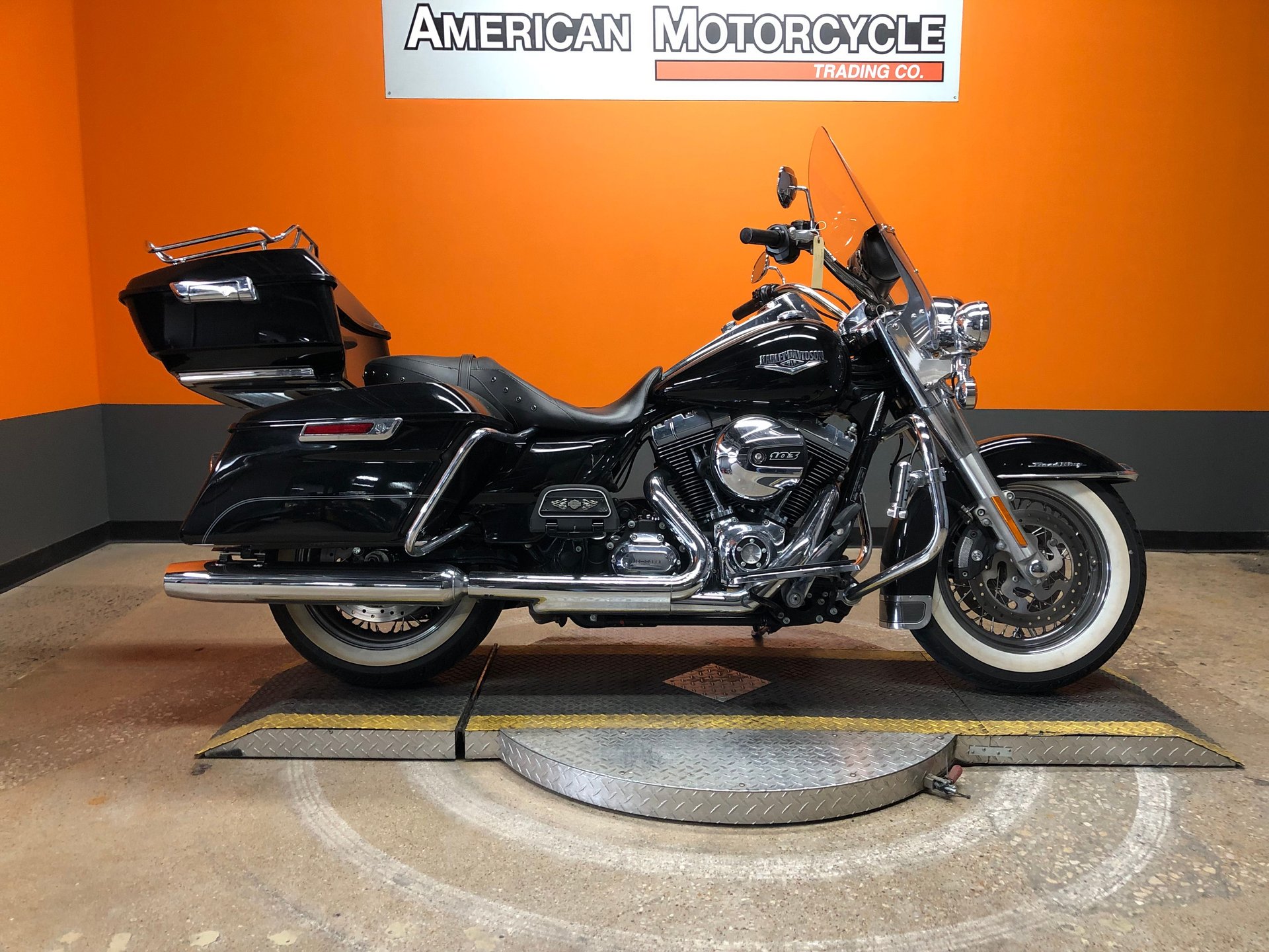 2014 Harley-Davidson Road King | American Motorcycle Trading Company ...