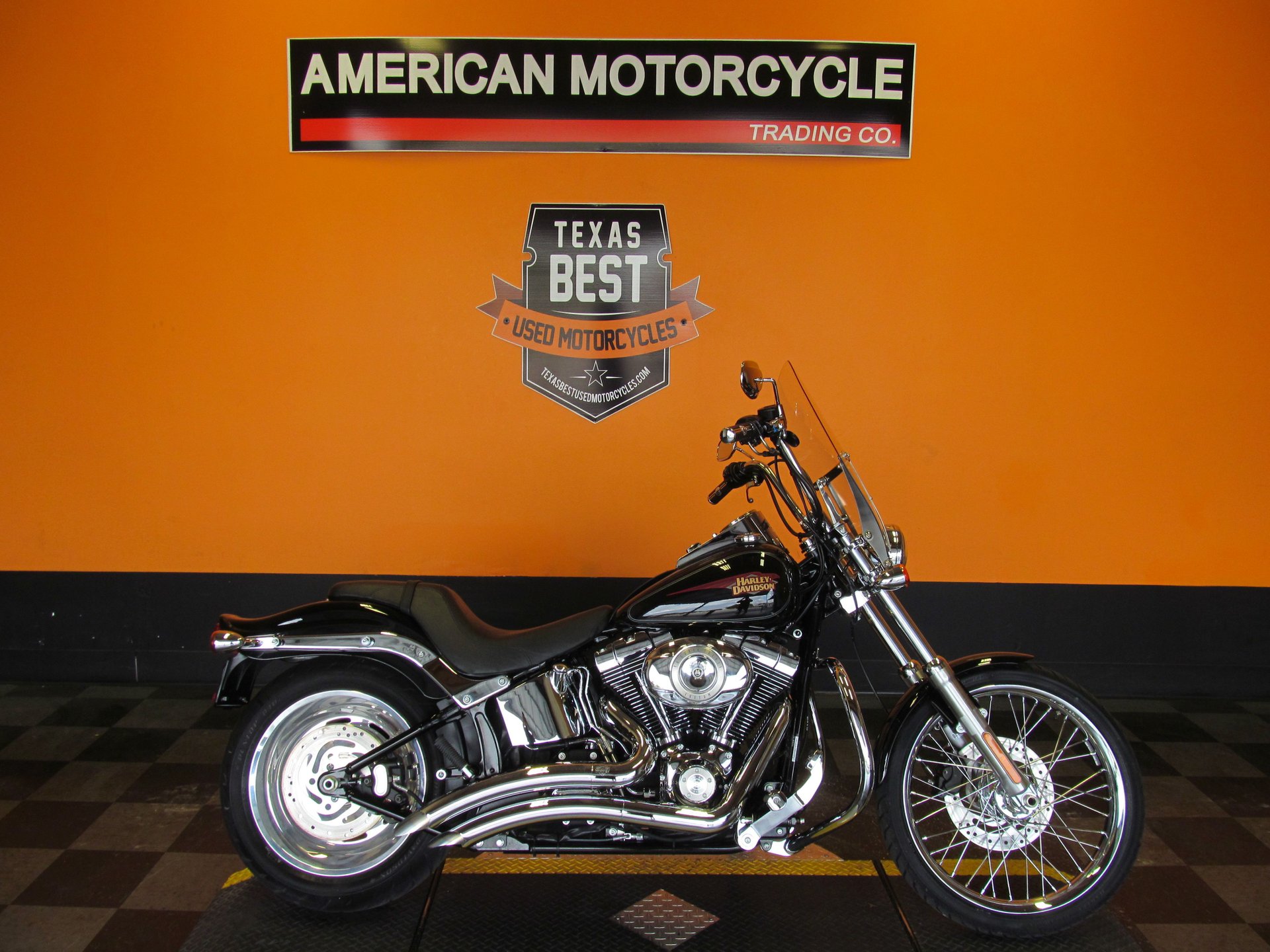 2010 Harley-Davidson Softail Custom | American Motorcycle Trading Company -  Used Harley Davidson Motorcycles