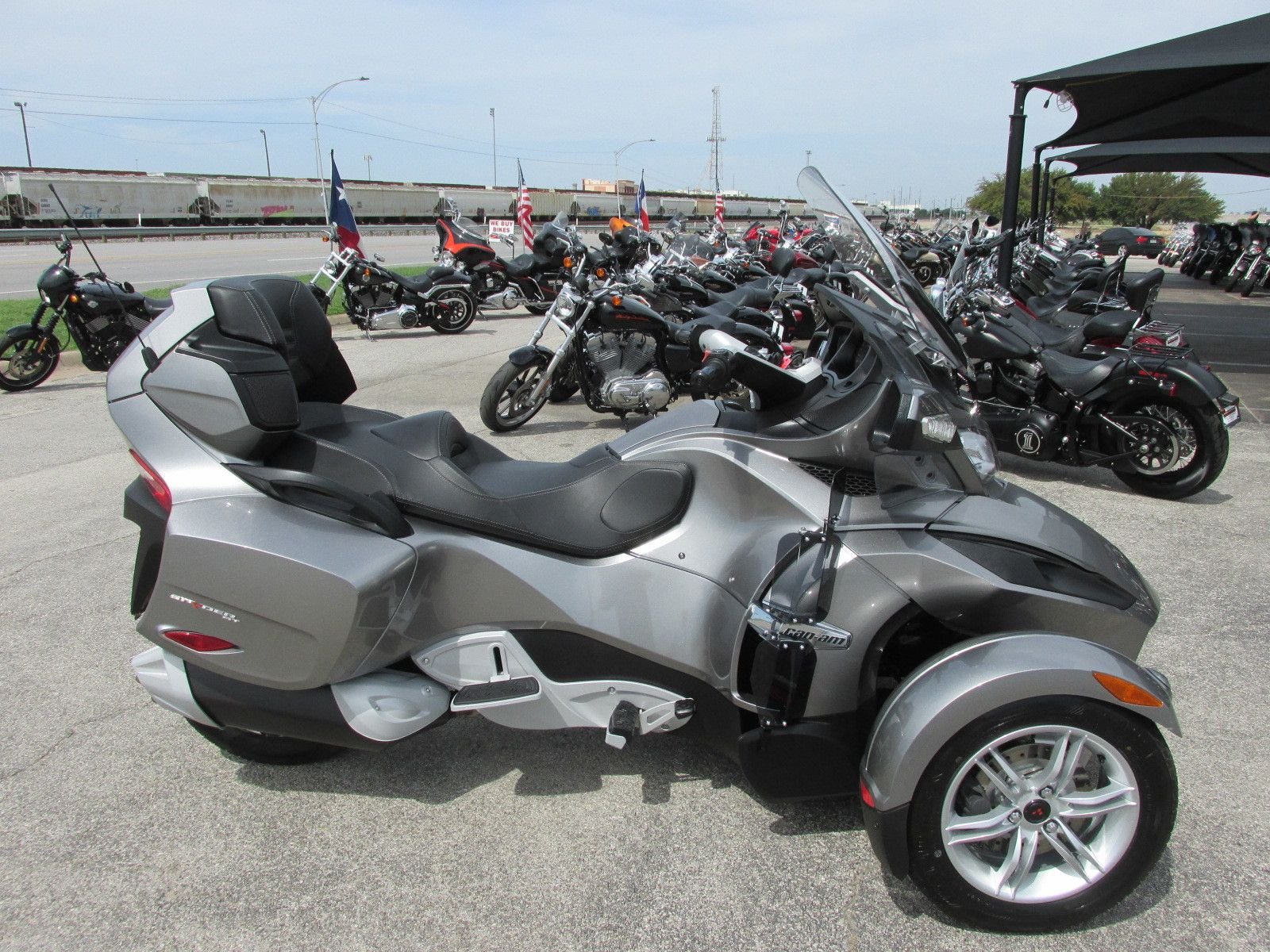 2012 Can-Am Spyder | American Motorcycle Trading Company - Used Harley 2012 Can Am Spyder Rt Gas Mileage