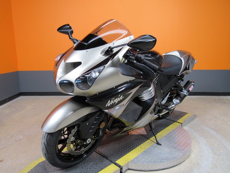 2010 Kawasaki Ninja | American Motorcycle Trading Company - Used 