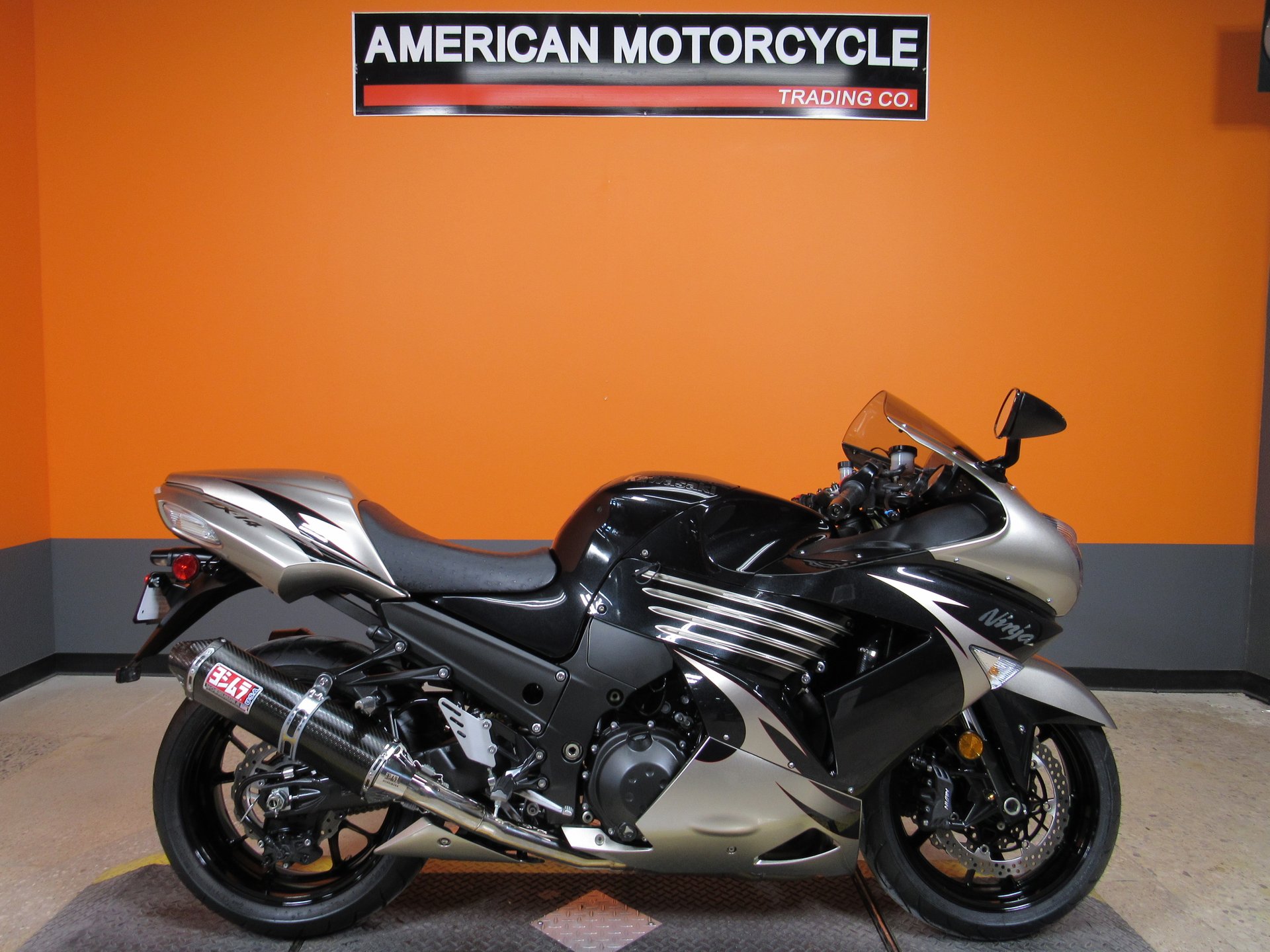 2010 Kawasaki Ninja | American Motorcycle Trading Company - Used 