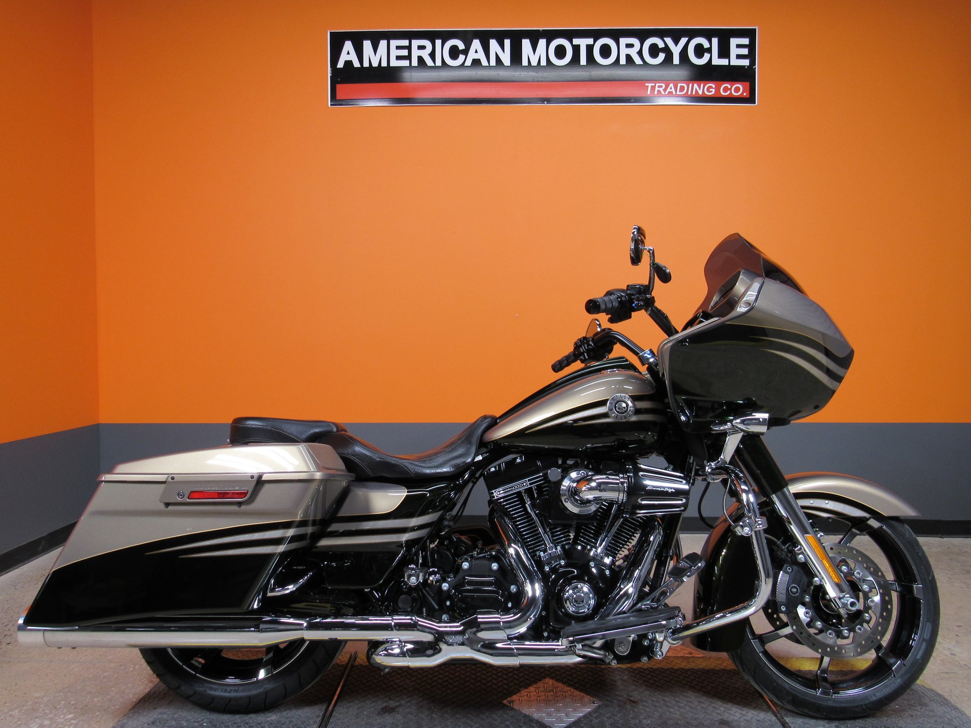 2013 Harley-Davidson CVO Road Glide | American Motorcycle Trading Company -  Used Harley Davidson Motorcycles