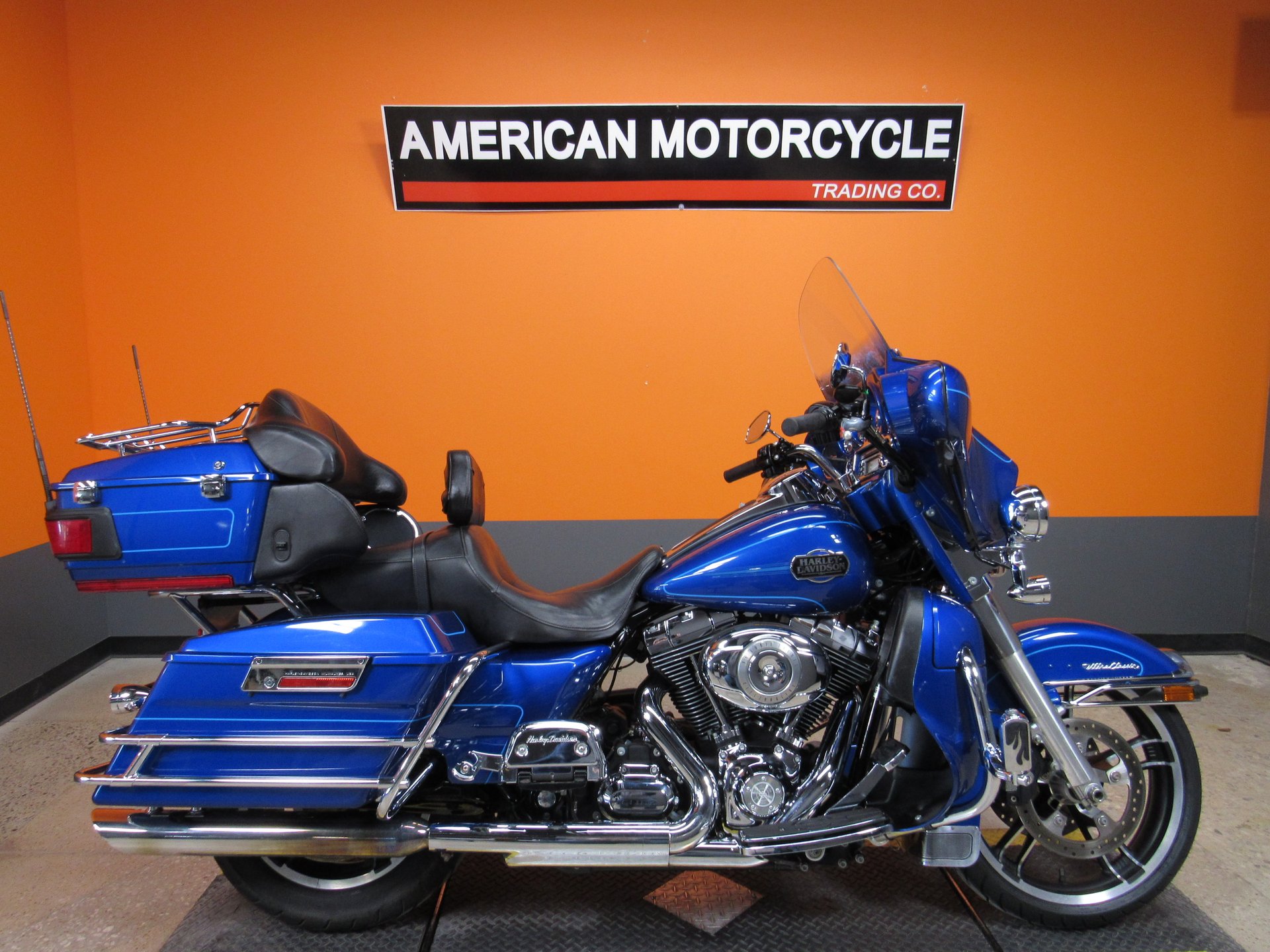 2010 Harley-Davidson Ultra Classic | American Motorcycle Trading Company -  Used Harley Davidson Motorcycles