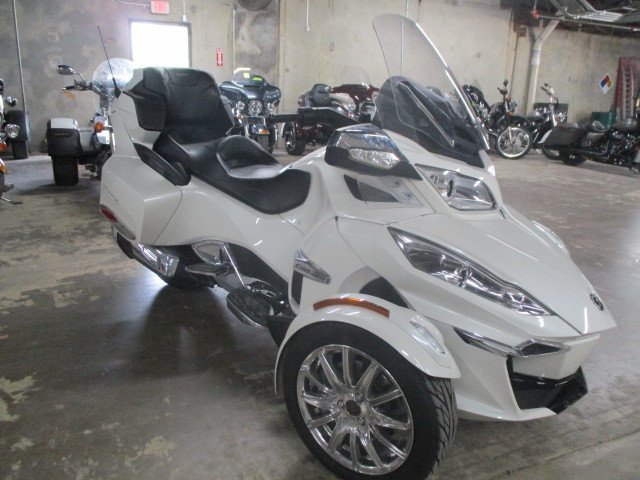 2016 can am spyder rt limited se6