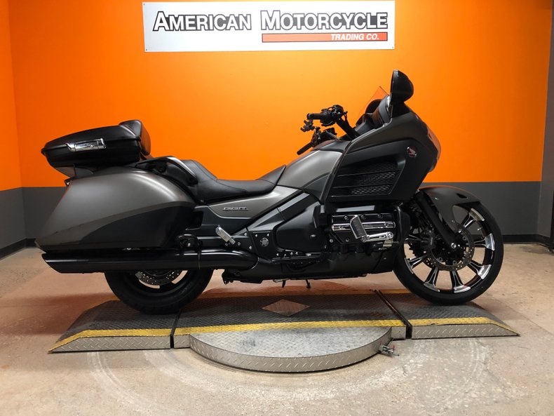 2016 Honda Gold Wing F6B DELUXE Sold | Motorious