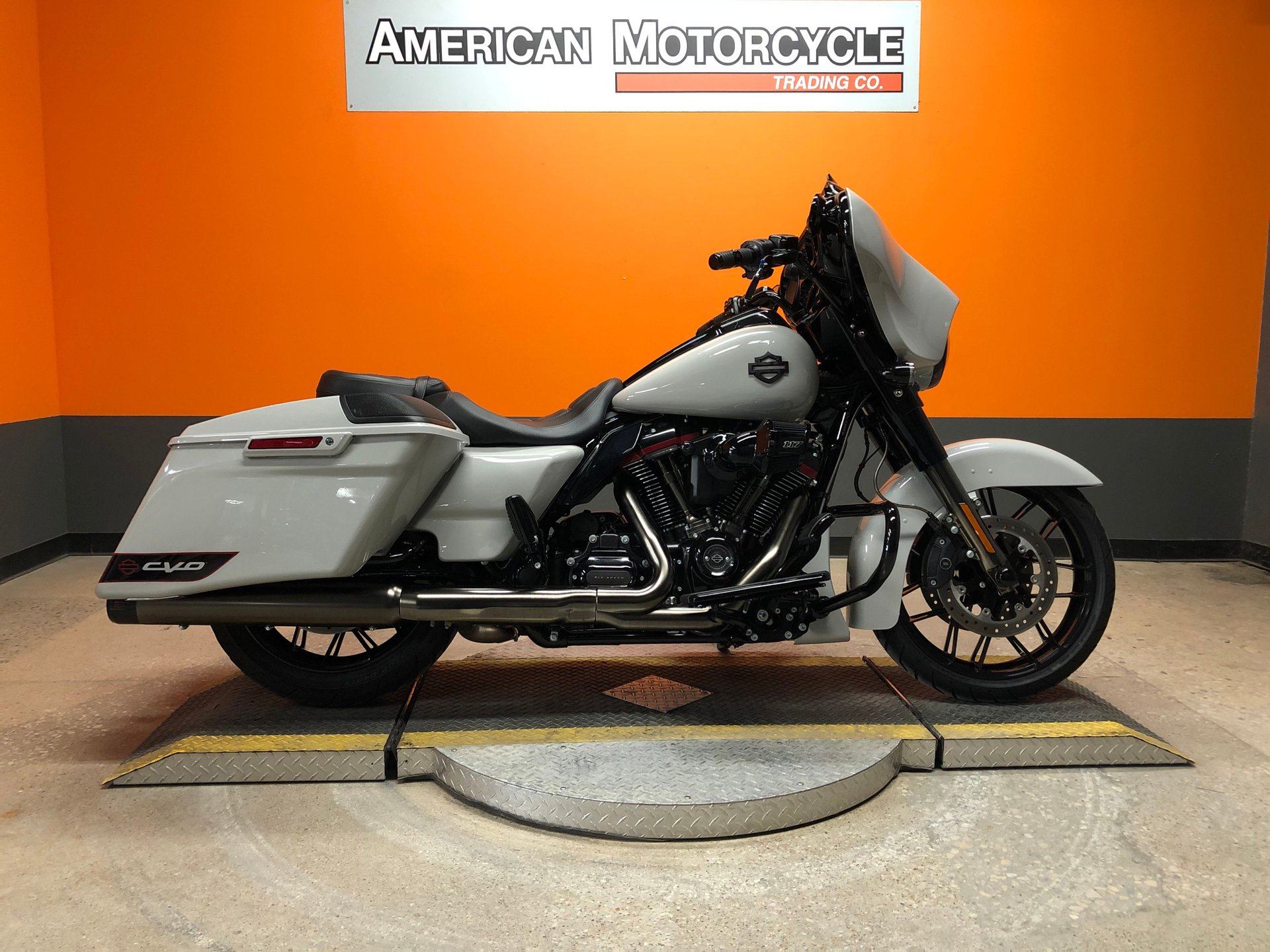 2020 Harley Davidson Cvo Street Glide American Motorcycle Trading Company Used Harley Davidson Motorcycles
