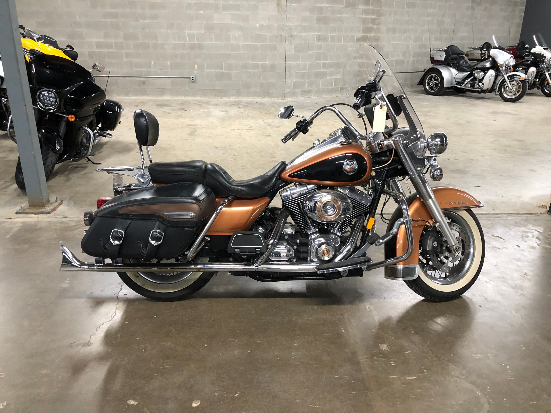 2008 harley davidson road king classic flhrc 105th anniversary