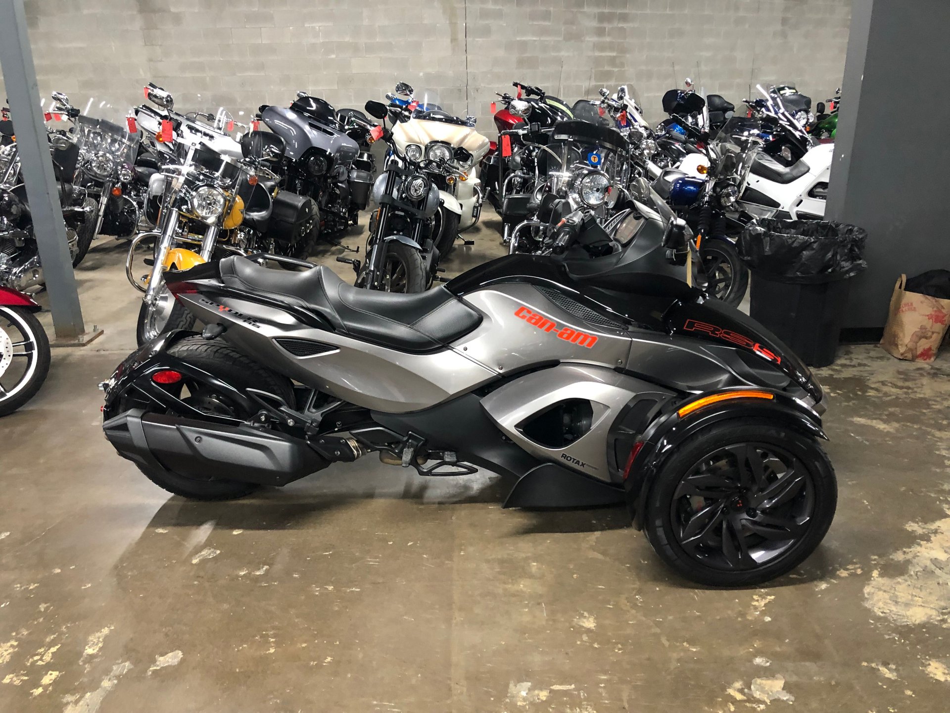 2013 can am spyder rs s se5 trike