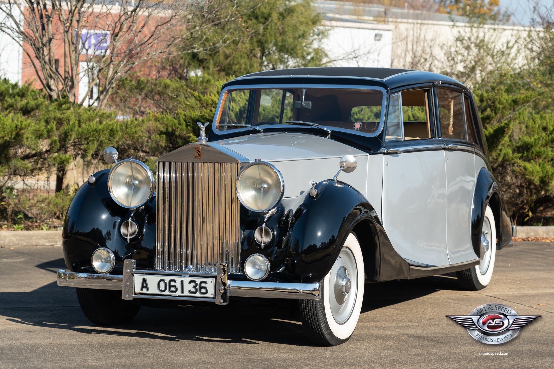 1947 Rolls-Royce Silver Wraith | Art & Speed Classic Car Gallery in  Memphis, TN