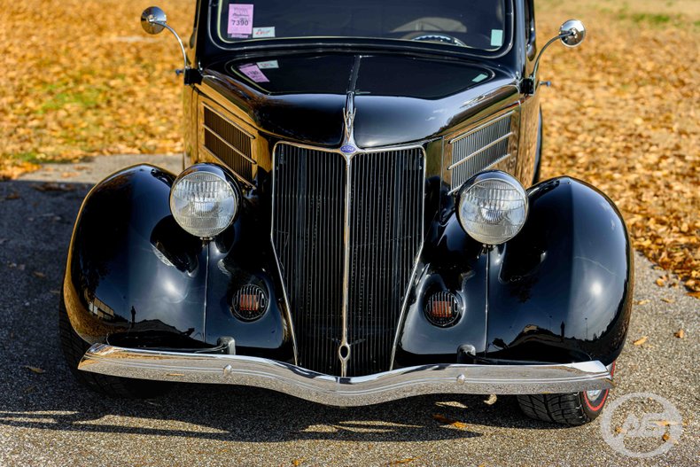 1936 Ford Deluxe 20