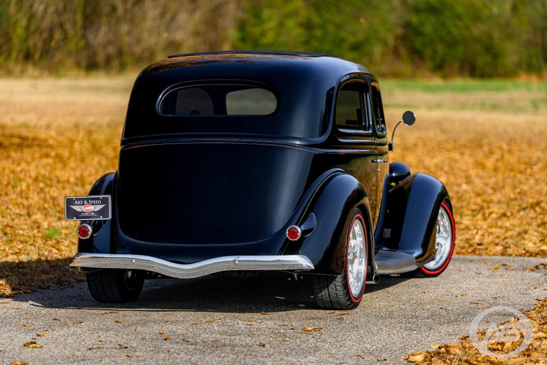 1936 Ford Deluxe 47
