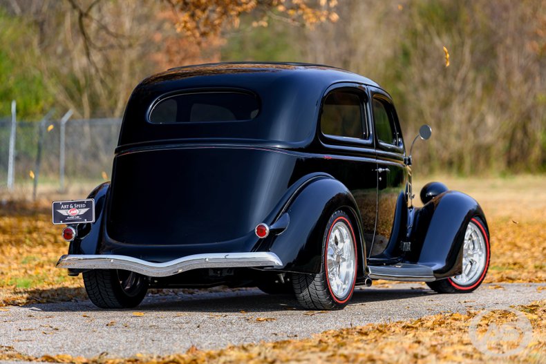1936 Ford Deluxe 49