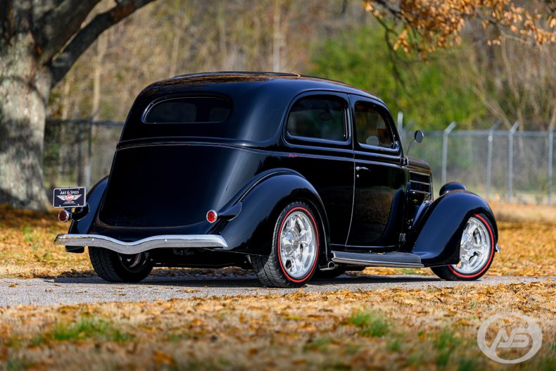 1936 Ford Deluxe 50