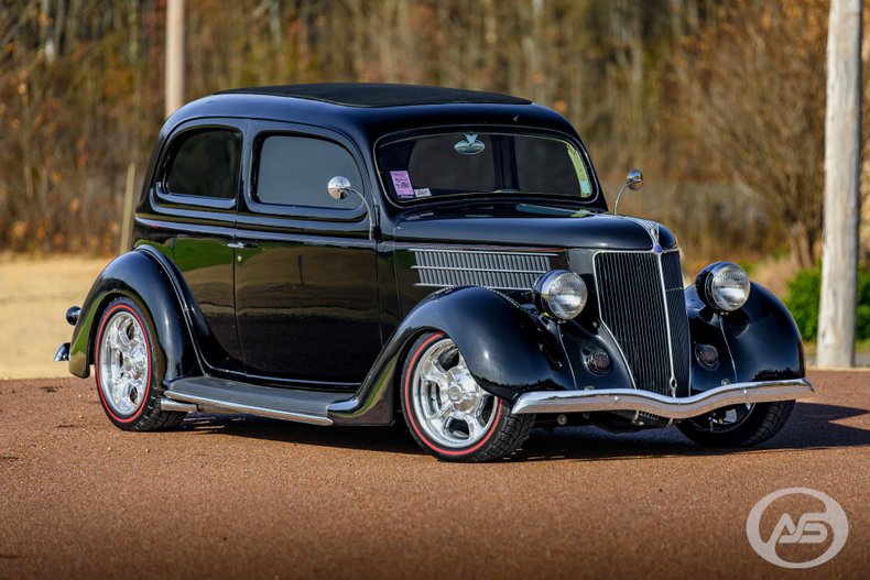 1936 Ford Deluxe 73