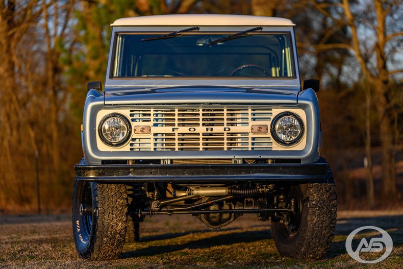 1970 Ford Bronco 40
