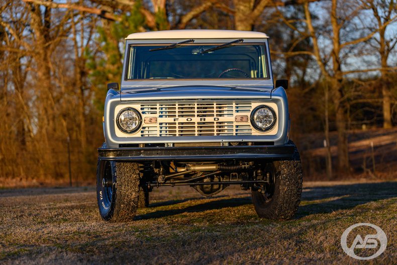 1970 Ford Bronco 3