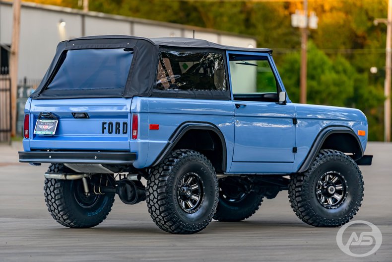 1973 Ford Bronco 2