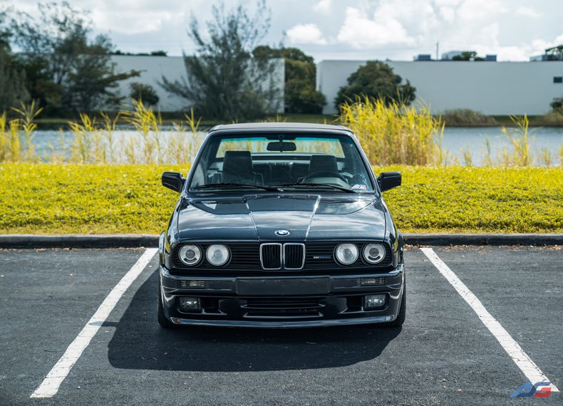 For Sale: 1991 BMW 325i