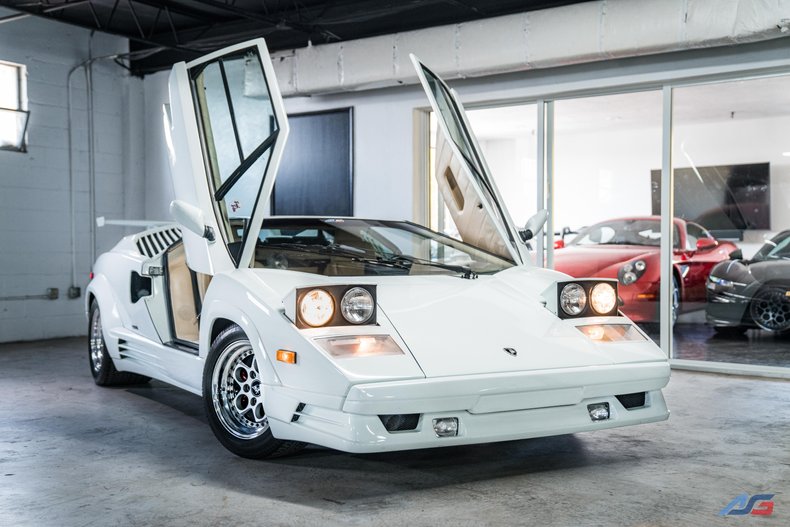 For Sale: 1989 Lamborghini Countach