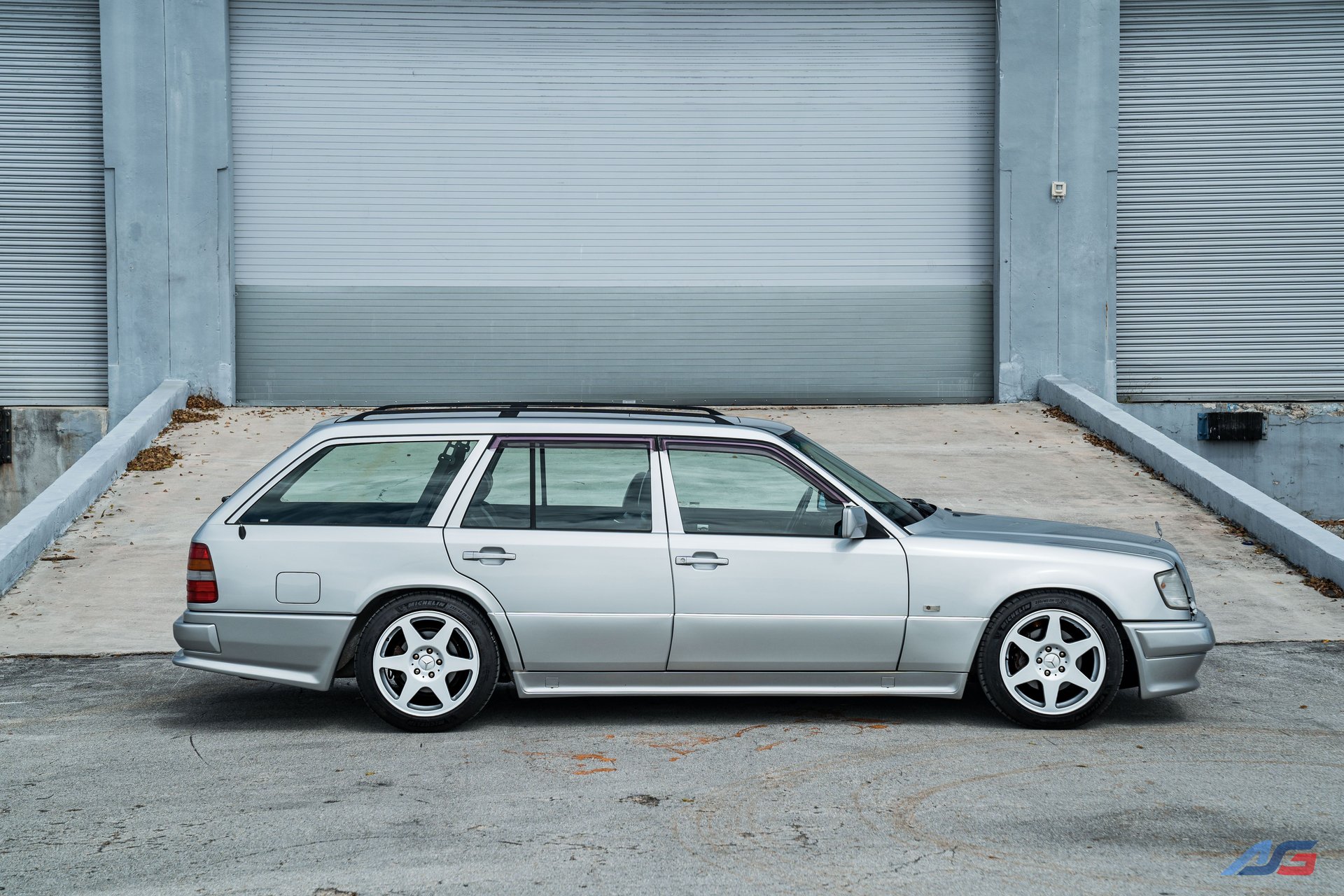 1991 Mercedes-Benz 300TE | Auto Source Group