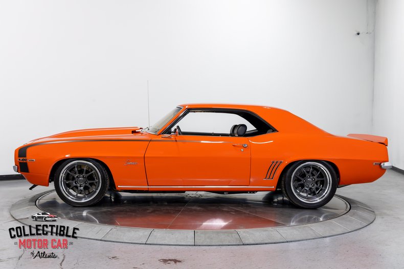 1969 Chevrolet Camaro SS 13