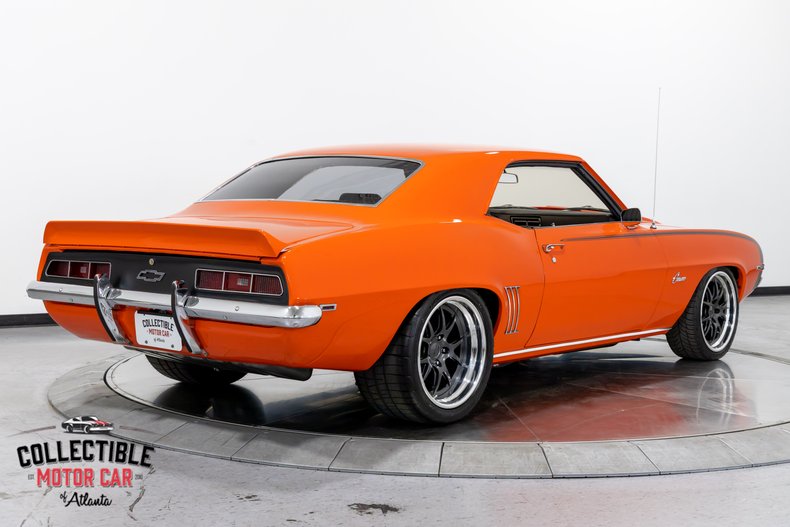 1969 Chevrolet Camaro SS 21