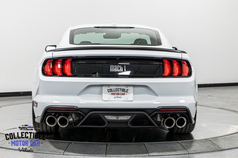 2021 Ford Mustang Mach 1 16