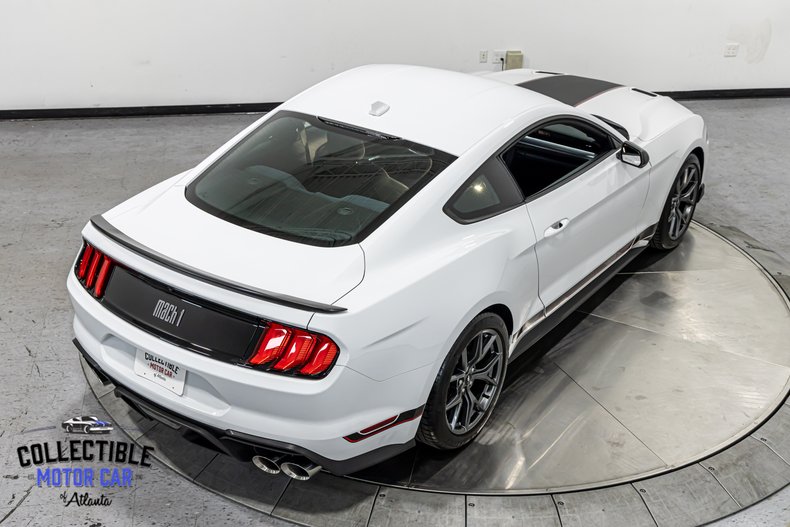 2021 Ford Mustang Mach 1 32