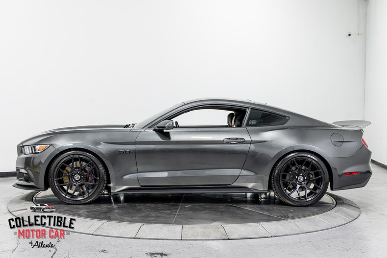 2016 Ford Mustang 11