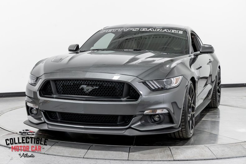 2016 Ford Mustang 25