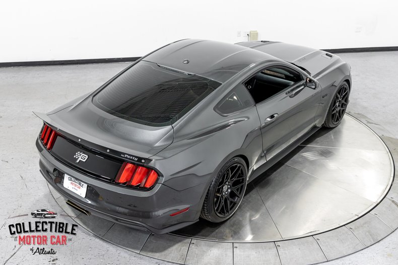 2016 Ford Mustang 31