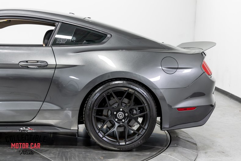 2016 Ford Mustang 35