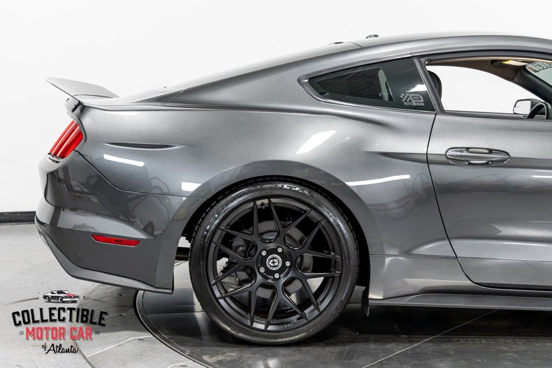 2016 Ford Mustang 36