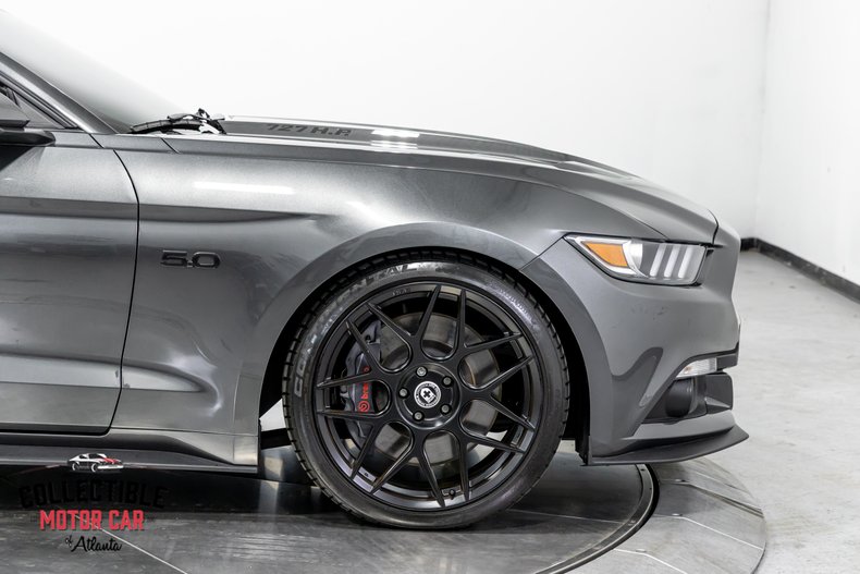 2016 Ford Mustang 38