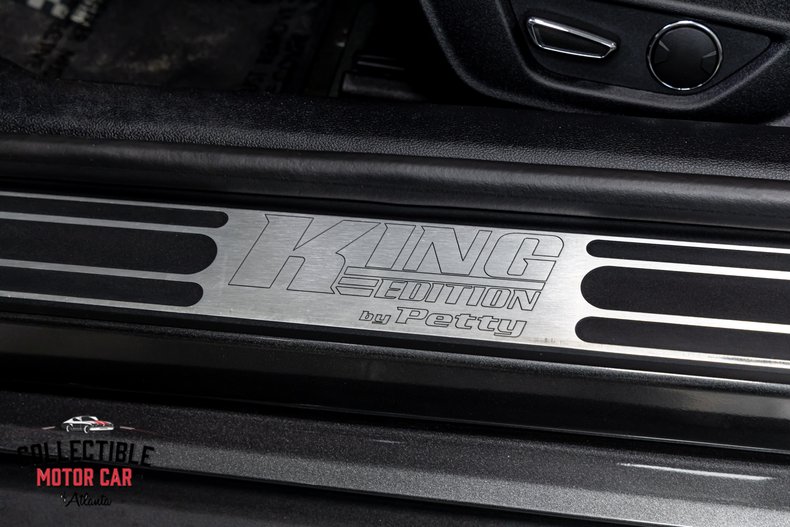 2016 Ford Mustang 76