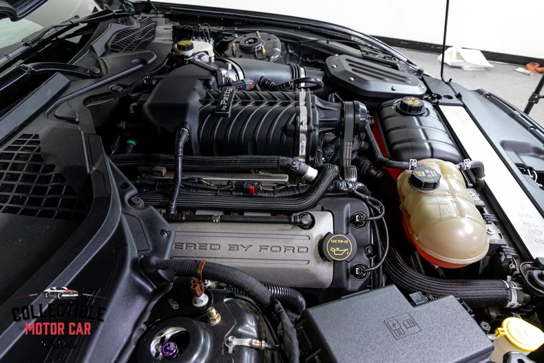 2016 Ford Mustang 136