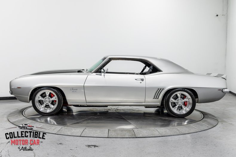 1969 Chevrolet Camaro SS 10