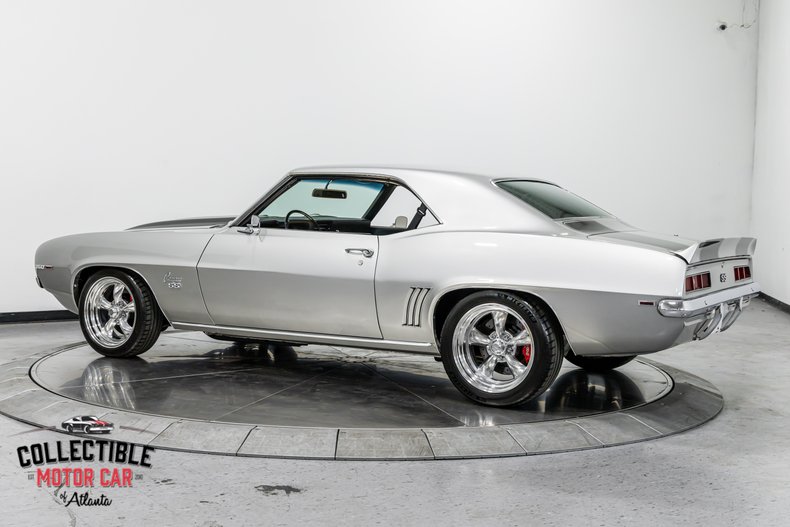 1969 Chevrolet Camaro SS 11