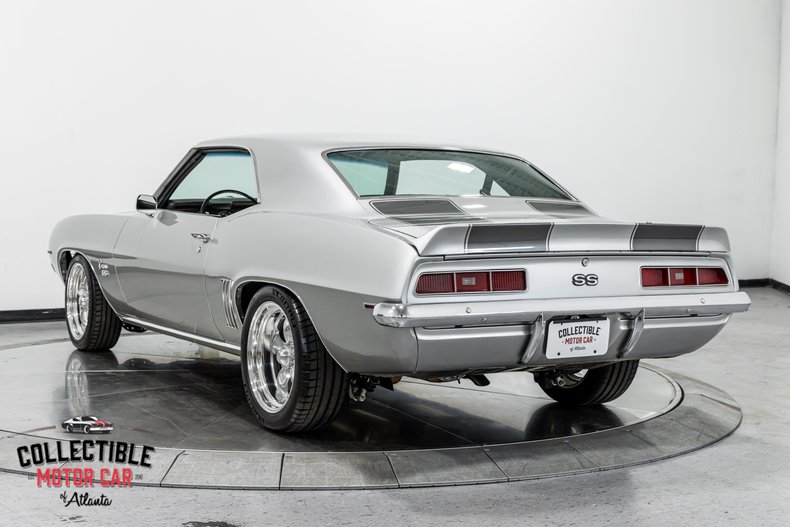 1969 Chevrolet Camaro SS 13