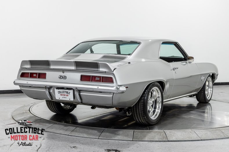 1969 Chevrolet Camaro SS 17