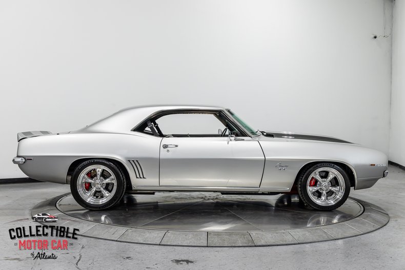1969 Chevrolet Camaro SS 20