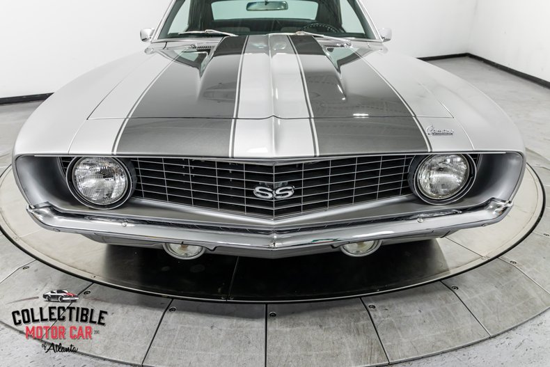 1969 Chevrolet Camaro SS 43