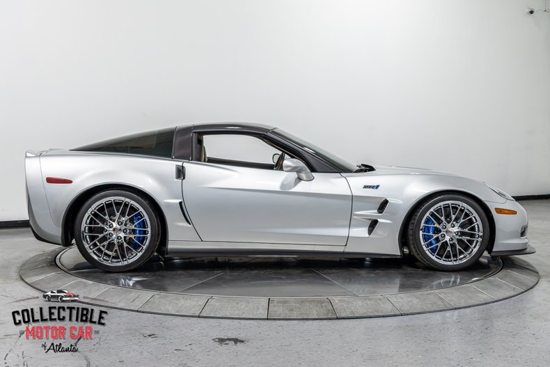 2010 Chevrolet Corvette ZR1 21
