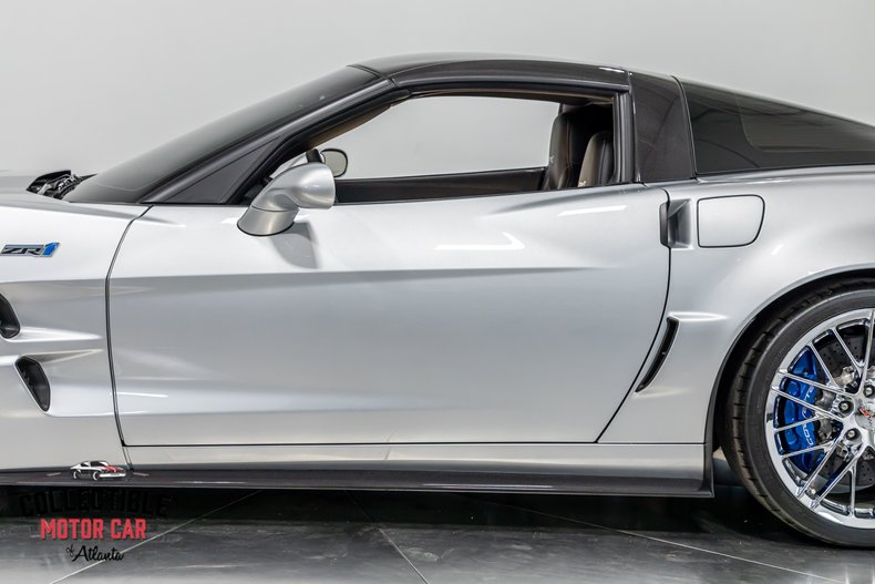 2010 Chevrolet Corvette ZR1 36