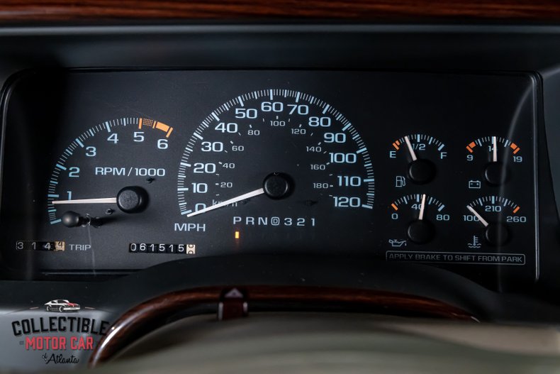 2000 Cadillac Escalade 47