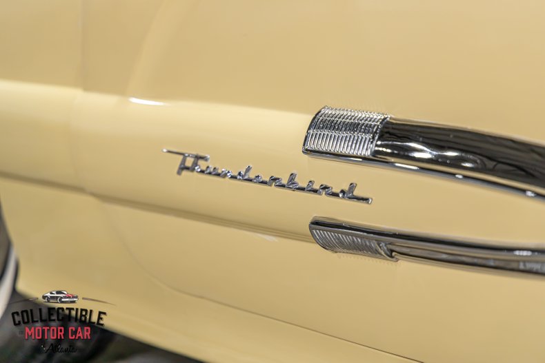 1959 Ford Thunderbird 45